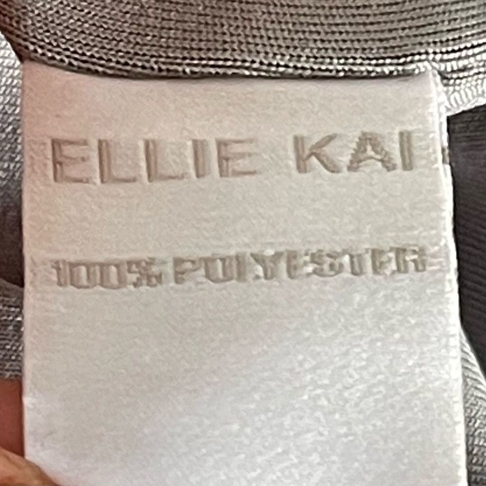 Ellie Kai Chevron Stripe Dress - Picture 5 of 6